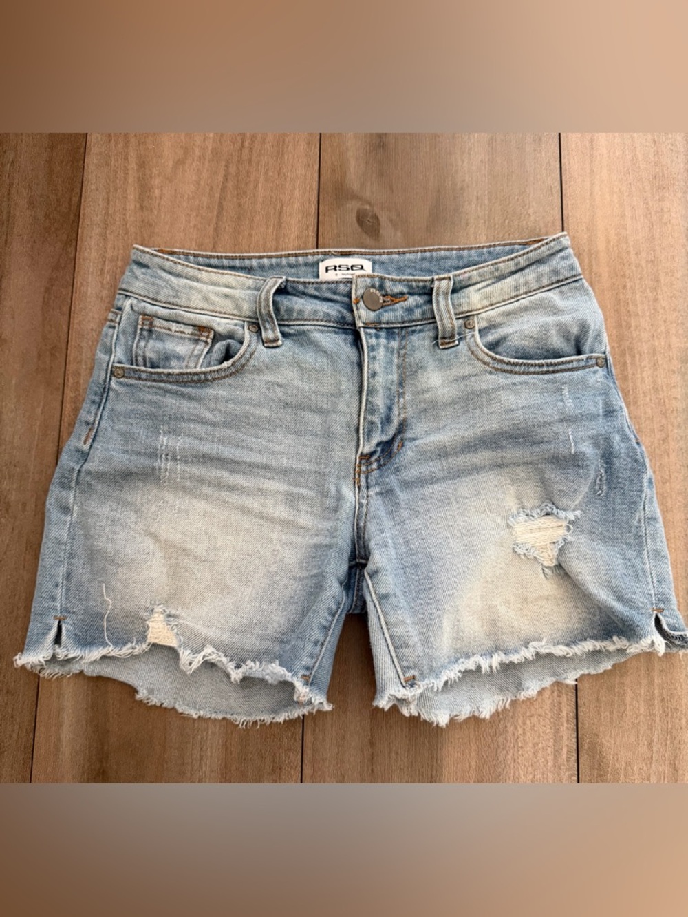 Sold RSQ  Shorts sold